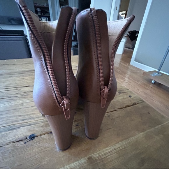 REPORT brown high block heel ankle booties STEVIE 6.5 - Picture 7 of 8